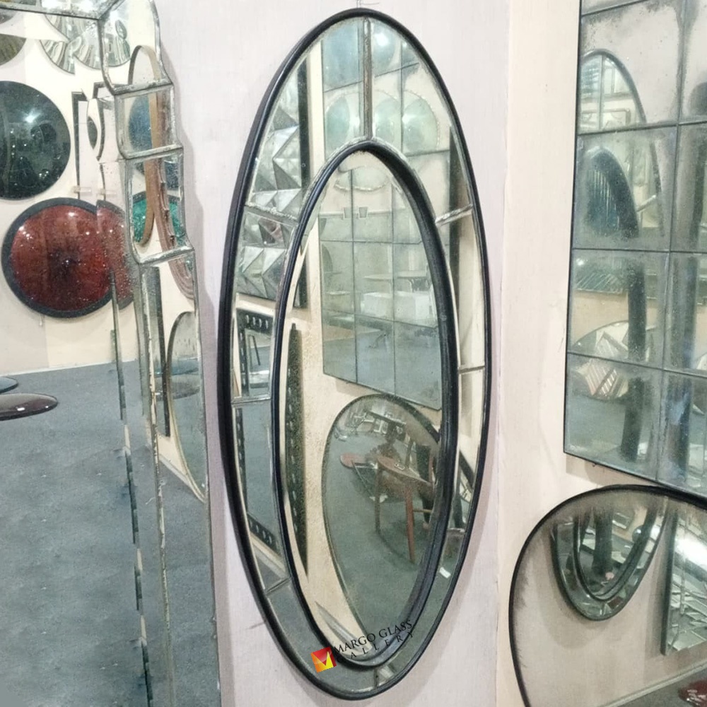 Antique Oval Wall Mirror MG 014433 
