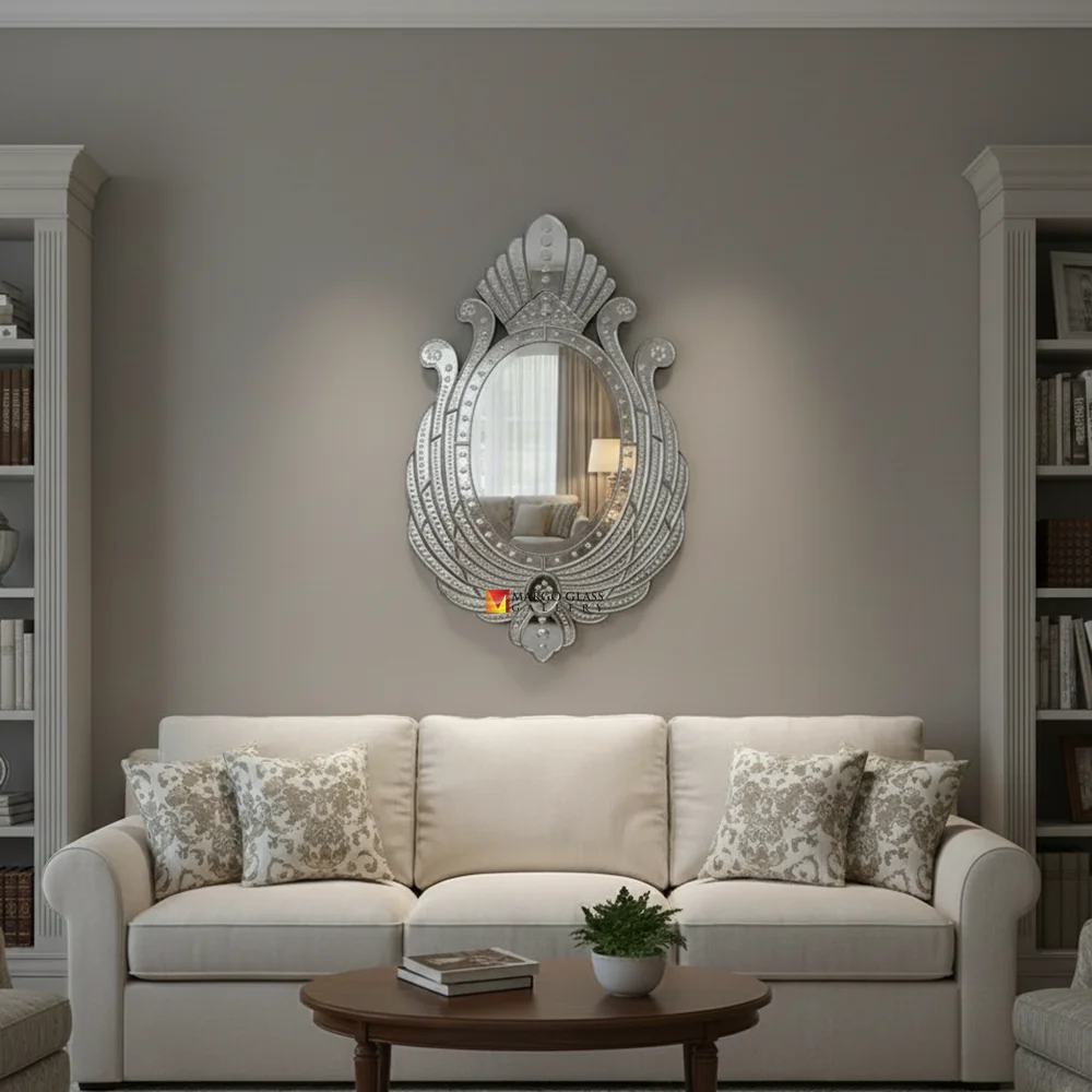 Venetian Mirrors as Film Props, Building Mood, Drama And Period Setting Venetian Mirror Srimpi MG 080140