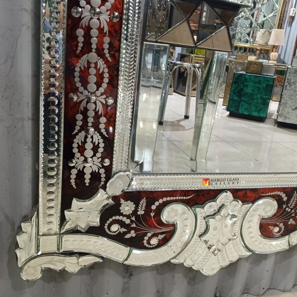 Red Venetian Mirror MG 080146