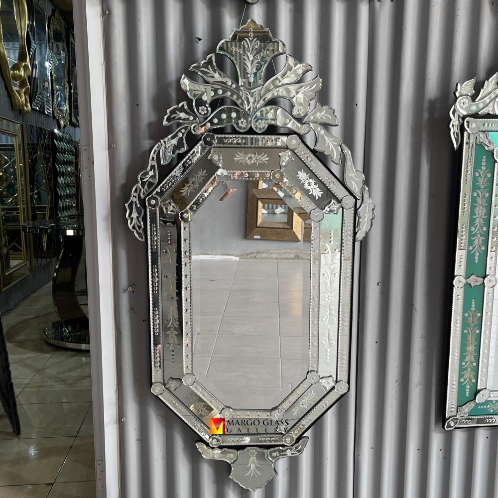 Octagonal Venetian Mirror in Soft Classic and Transitional Living Homes