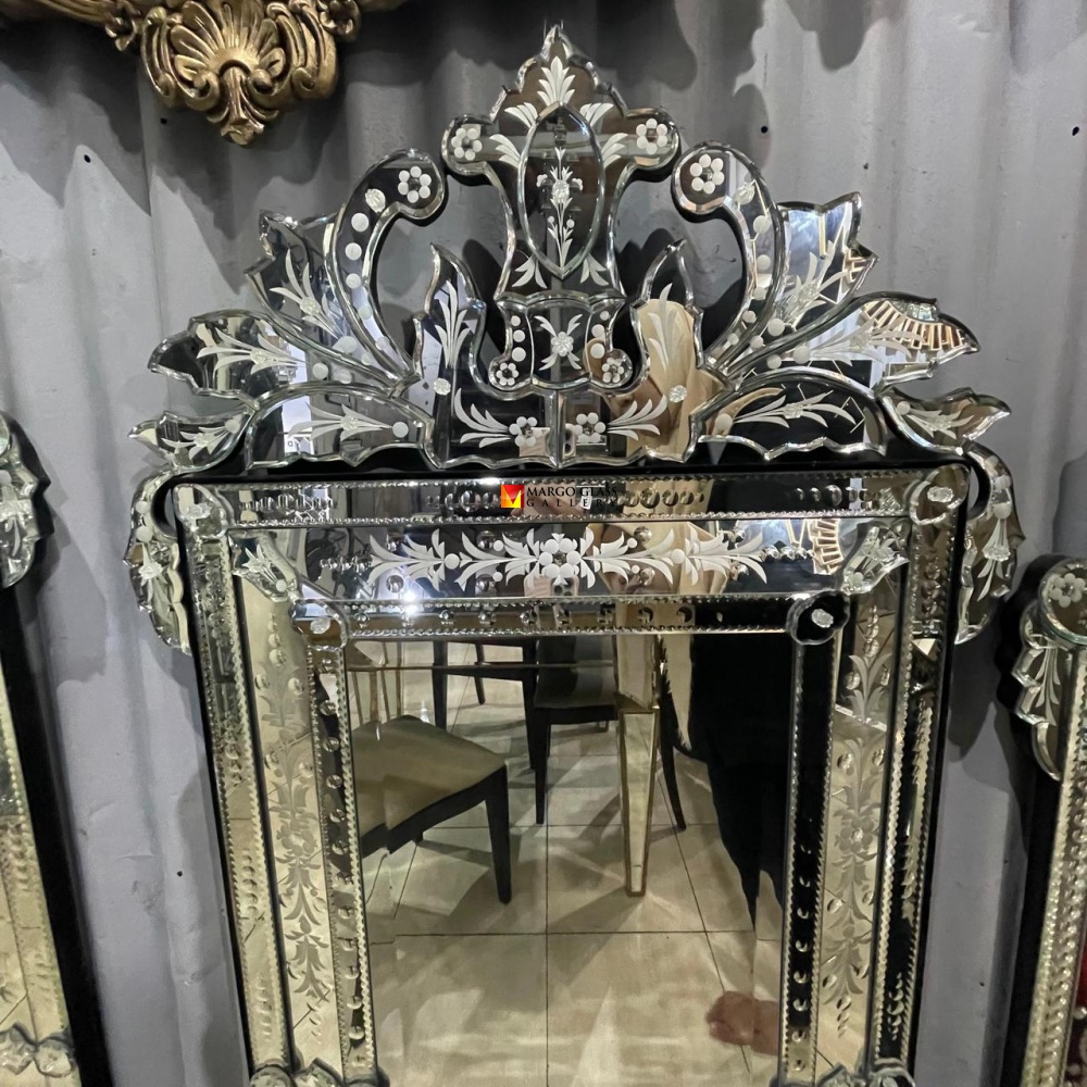 Venetian Mirror Large Rectangle MG 080055