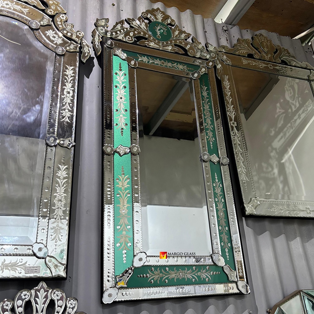 Venetian Mirror MG 005034