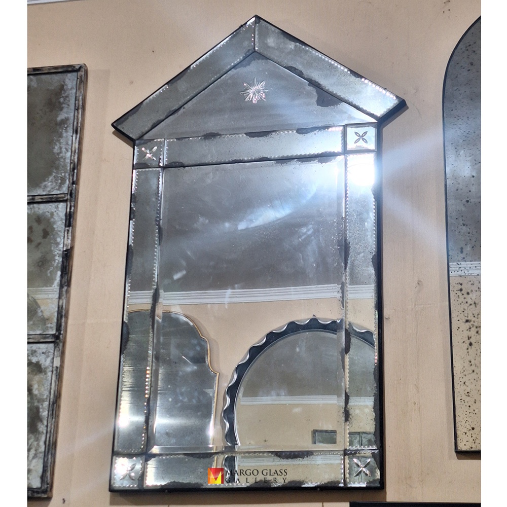 Antiqued Mirror Start MG 014324