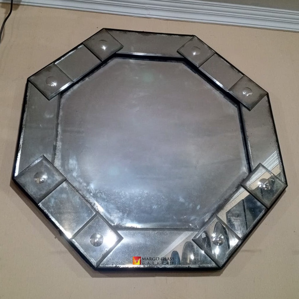 Octagonal Antique Wall Mirror MG 014449