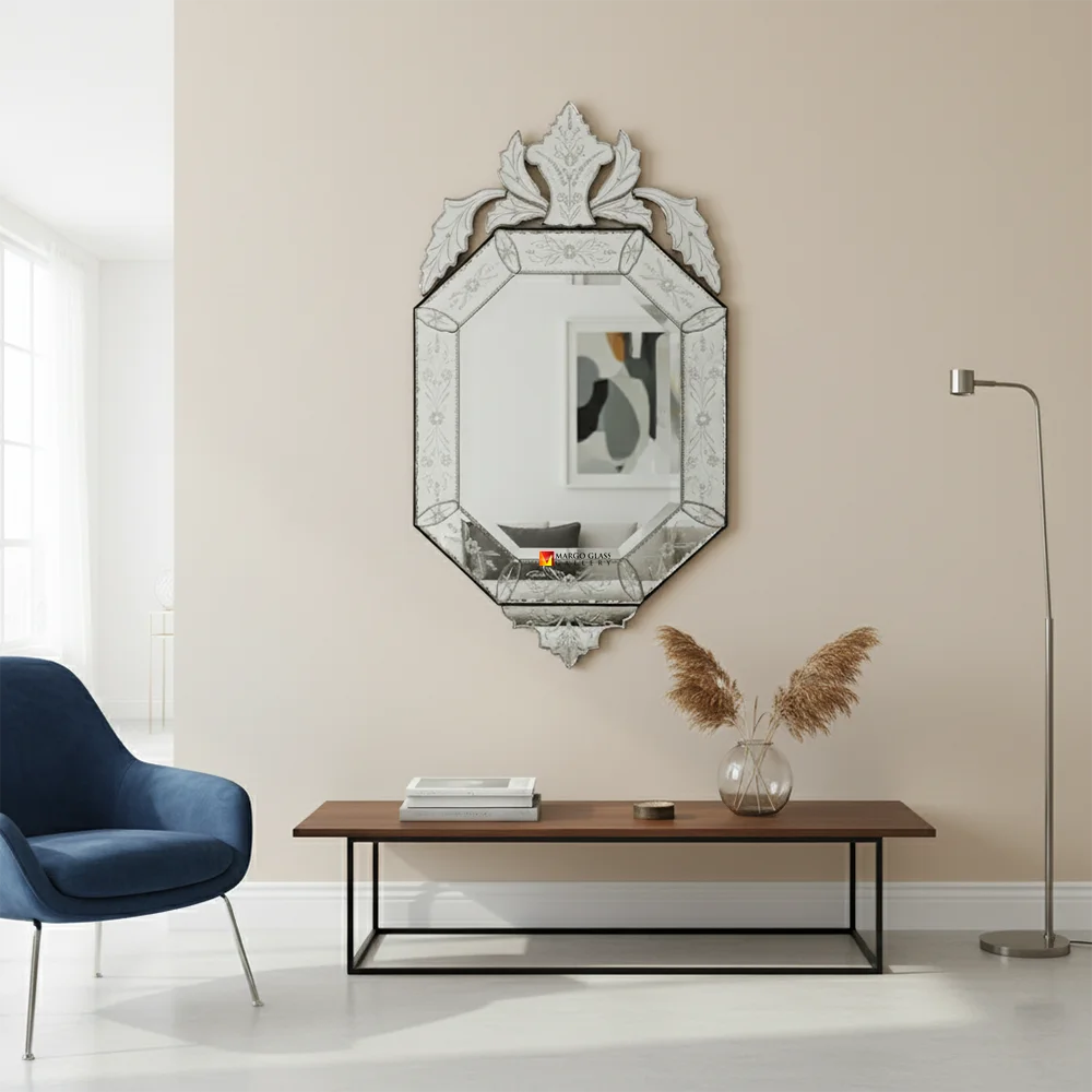Octagonal Venetian Mirror, What Makes It a Valuable Collectible Design Object? Venetian Mirror Octagonal MG 080064