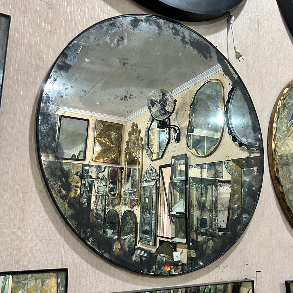 Round Antique Mirror for Apartment, The Secret to a Bigger and Elegant Space! Round Antique Mirror