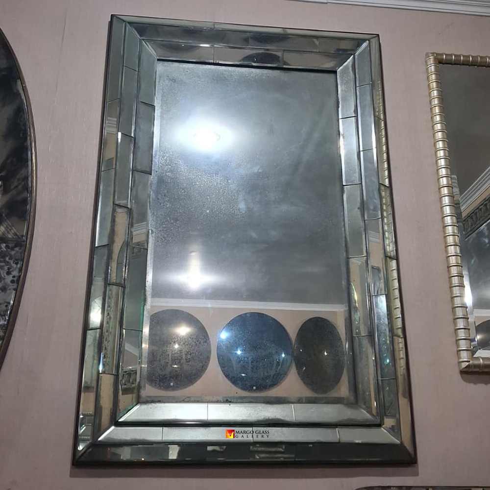 Antique Mirror Rectangle Prameswari, 3 Powerful Symbolic Values in Nusantara Culture!