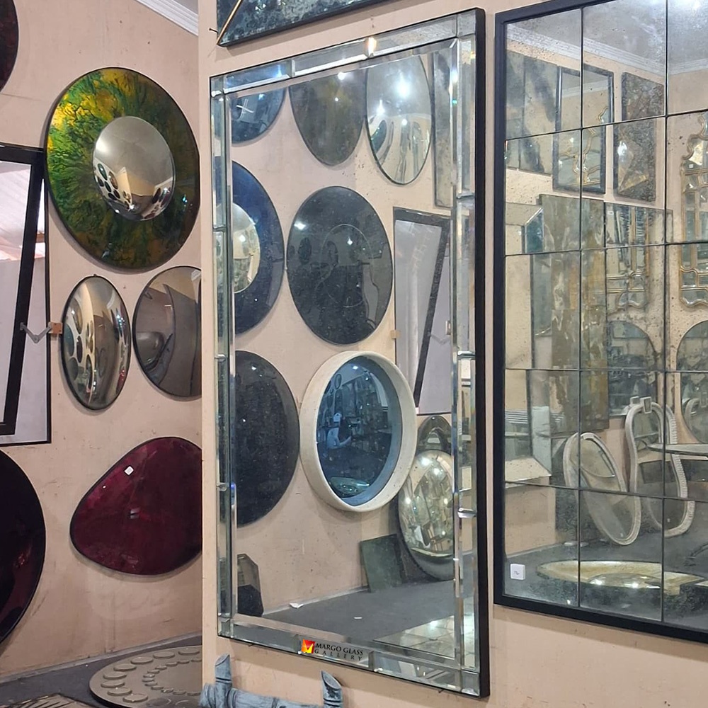 5 Reasons Antique Wall Mirror Is the Hottest Nostalgic Decor Trend for Gen Z! French beveled glass leaner mirror MG 014372