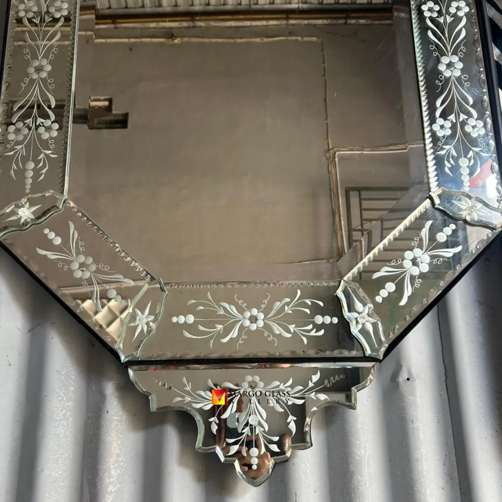 Venetian Mirror Octagonal MG 080064