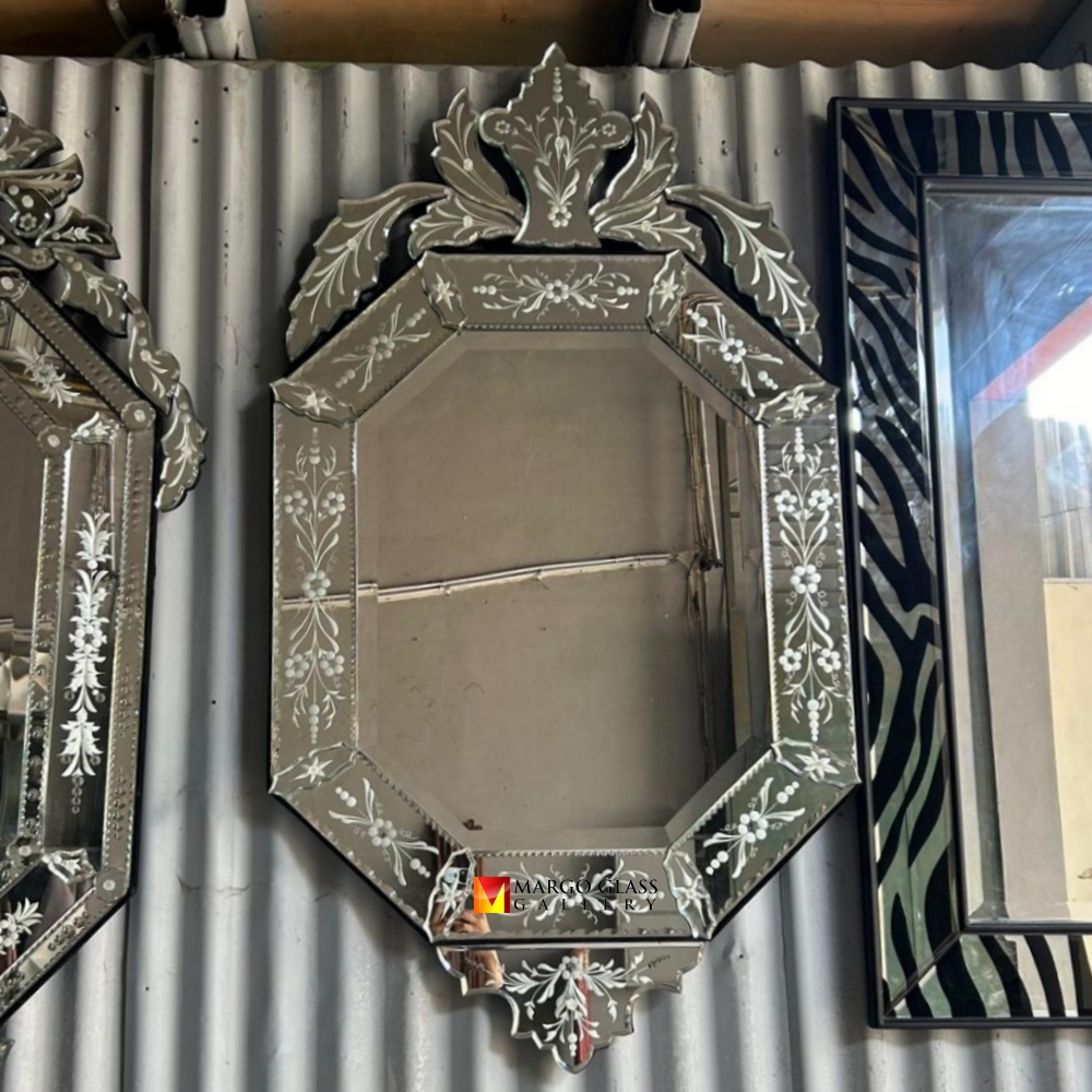 Venetian Mirror Octagonal, 4 Reasons To Bring Refined Old-World Glamour Home