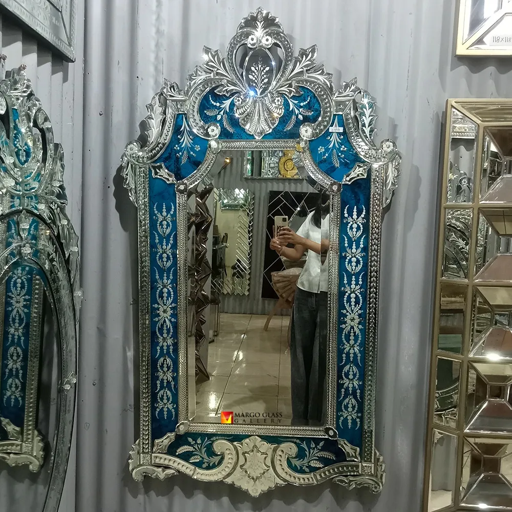 Breathtaking Blue Venetian Mirror, 3 Ultimate Ways to Style