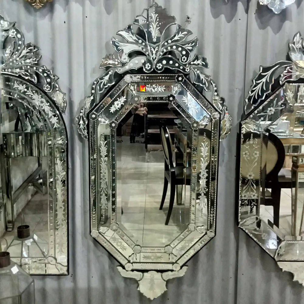 Octagonal Venetian Mirror, From 8 Sides to 1 Magnificent Bedroom