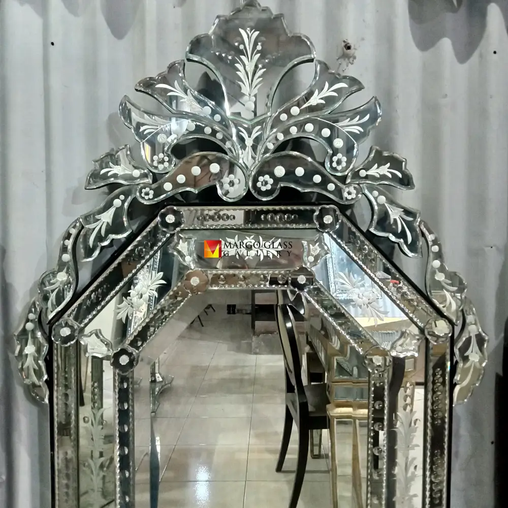 Decorative Venetian Mirror Octagon MG 080043