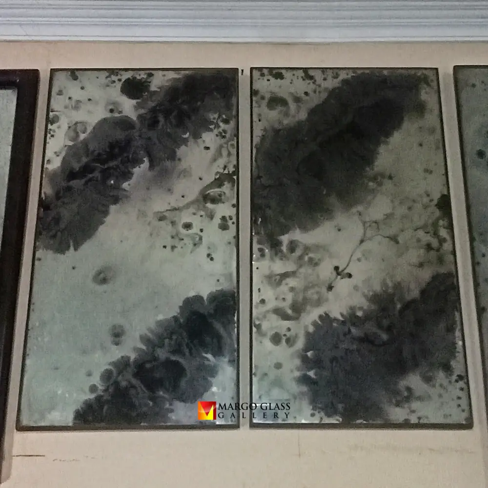Distressed Antique Mirrors, 2 Fierce Statements to Make a Conversation Pit Talk the Talk