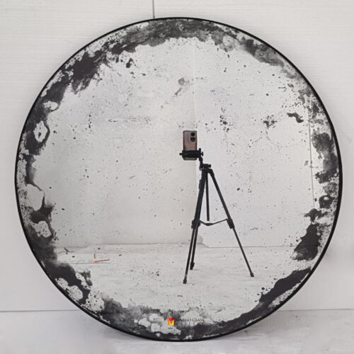 Round Antique Mirror MG 014577