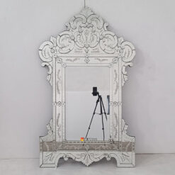 Venetian Mirror French Edged Frari MG 080171
