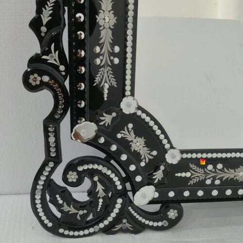 Venetian Mirror French Regalia Black MG 080174